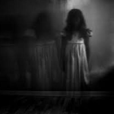 Di Ikuti Mahluk Gaib