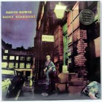 Episode 2: David Bowie "Ziggy Stardust"