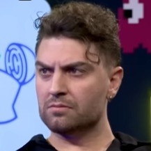 امیرحسین فتحی در قسمت دهم پامپ ۲ امیرحسین فتحی در قسمت دهم پامپ ۲