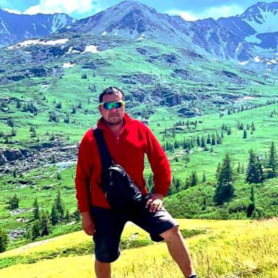 АЯЛАЛ БОЛ БИЕГҮЙ БАГШ