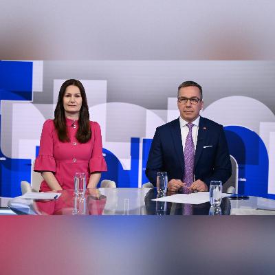 Na telo (29. 3.): Erik Tomáš (Hlas-SD) a Martina Bajo Holečková (SaS) Na telo (29. 3.): Erik Tomáš (Hlas-SD) a Martina Bajo Holečková (SaS)