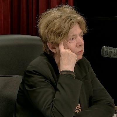 Fullorðins | S02E31 | Var handtekin, nakin á Austurvelli