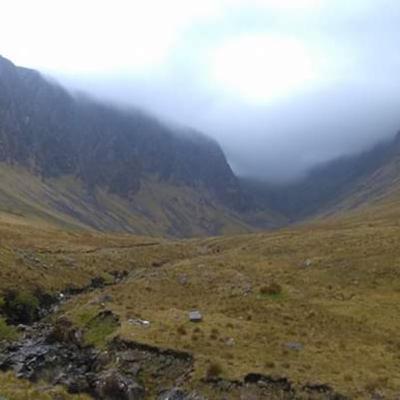 Guthín Mhaigh Eo; ag léamh sliocht as "Le Gradam is le Spraoi"