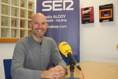 Entrevista a Alfonso Yépez, Chipi, rere guanyar el concurs de composició de Moros d'Alqueria de Castelló Entrevista a Alfonso Yépez, Chipi, rere guanyar el concurs de composició de Moros d'Alqueria de Castelló