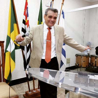 DÁ TRABALHO MAS É MINHA FAMÍLIA - PR PAULO MOLLINA