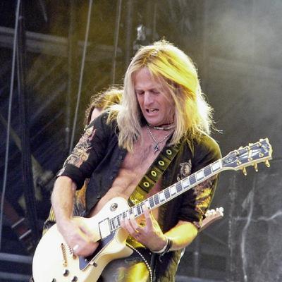 This Day in Metal with Doug Aldrich