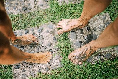 Health & Fitness with Professor Gordon Lynch -  Foot Health