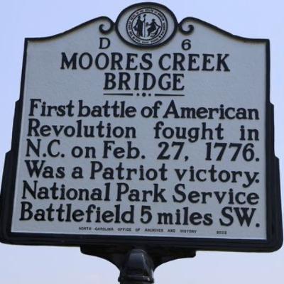 Episode 51 • Battle at Moore's Creek Bridge: A Pivotal Moment in the American Revolution