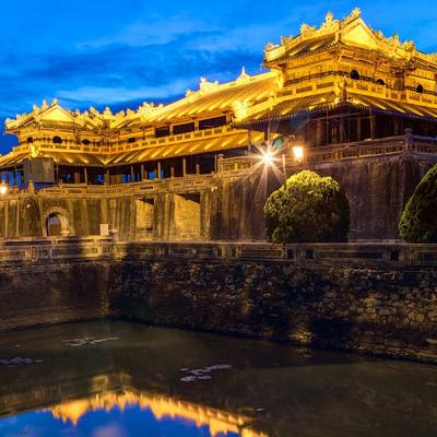 THE LAST VIETNAMESE EMPIRE OF HUE THE LAST VIETNAMESE EMPIRE OF HUE