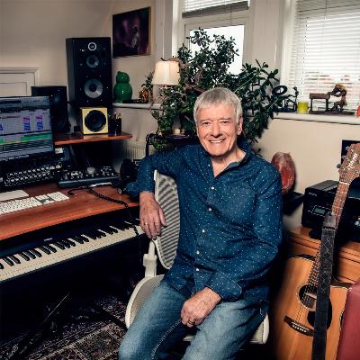 The Hollies’ Allan Clarke: Classic Rock Stories & Timeless Hits