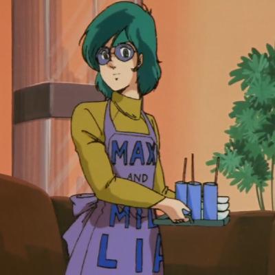 Episode 30: Should the cake say "[Viva Maria]" or " [Viva Miriya]"?