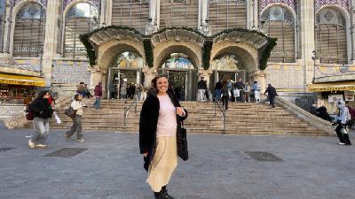 La València Olvidada: a plaça del Mercat: origen urbano y epicentro de la actividad económica, política, social y festiva La València Olvidada: a plaça del Mercat: origen urbano y epicentro de la actividad económica, política, social y festiva