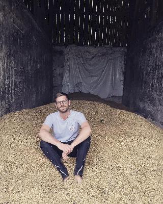 #28 - Homosexualität in der Landwirtschaft: Max vom SeeKuhHof