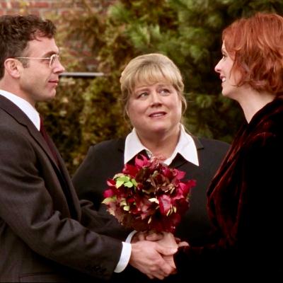 "The Ick Factor" Sex and the City (S6, E14) Miranda and Steve get married!