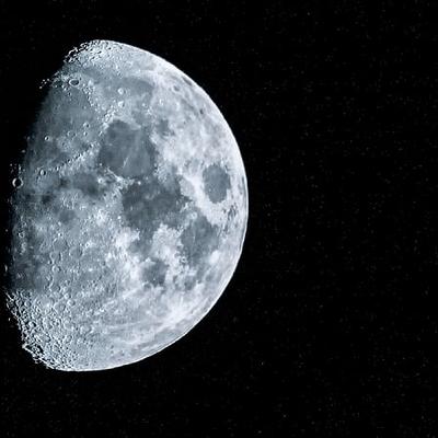 AI finds Moon caves