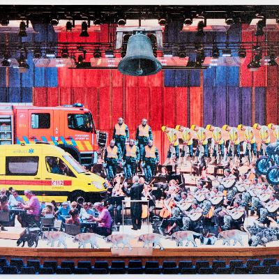 Symphony for one hundred citizens and a traffic light - Toneelhuis, Thomas Verstraeten, Heleen van Haegenborgh