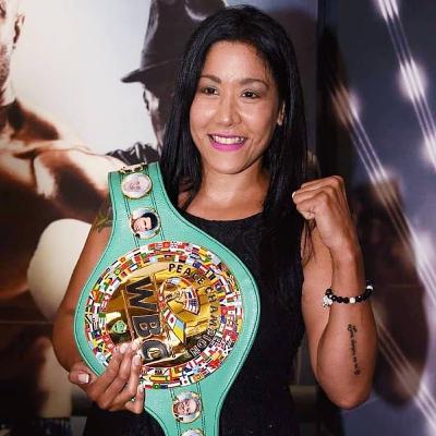 Erika Farías - Boxeadora profesional