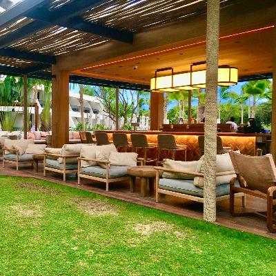 Come Be Barefoot in Hawaii