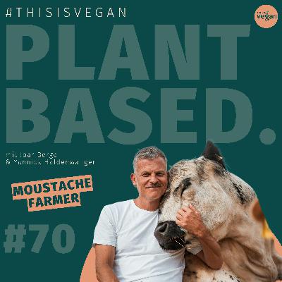 Moustache Farmer: Deshalb schauen 1 Millionen Menschen ihm beim Kühe kuscheln zu 🌱🐄