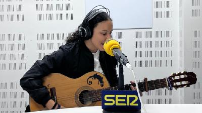 Descubre a María Vallés, una cantautora de Benidorm Descubre a María Vallés, una cantautora de Benidorm