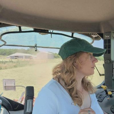 Exclu : "vulgariser l' agriculture sur les réseaux pour mieux comprendre le monde biologique qui nous entoure" selon Pauline Exclu : "vulgariser l' agriculture sur les réseaux pour mieux comprendre le monde biologique qui nous entoure" selon Pauline