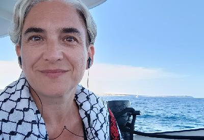 Entrevista a Ada Colau: "Celebrem que el PSOE es mogui, però s'ha d'aïllar Israel"