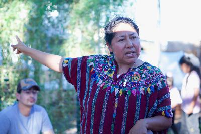 VOCES DE RESILIENCIA: Directora de refugio ayuda a menores VOCES DE RESILIENCIA: Directora de refugio ayuda a menores