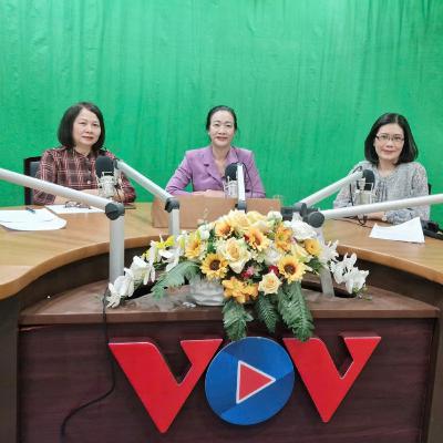 Đối thoại - Đẩy mạnh phong trào thi đua, góp phần nâng cao hiệu quả chăm sóc sức khỏe nhân dân