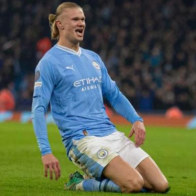 Busting Balls Episode 91 - What Makes A Great Striker?