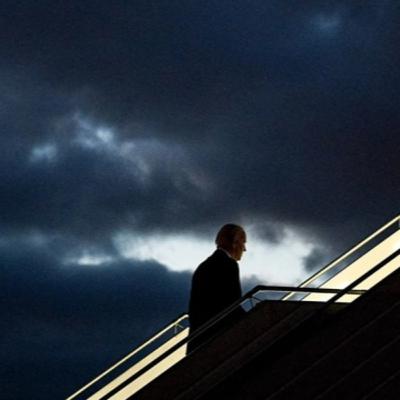 Cái bóng quá lớn của Biden tại Ukraine