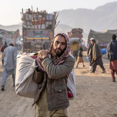 Wartende Afghanen in Pakistan - Sie rechnen mit dem Schlimmsten