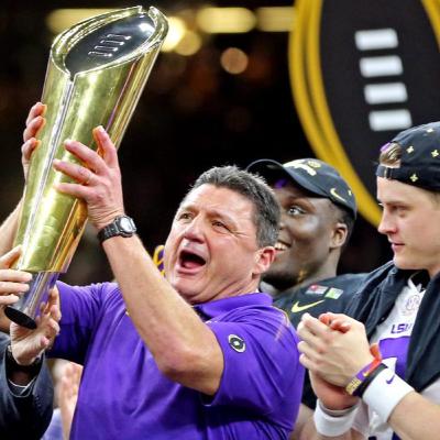 E#49 UFC FightNight & Should LSU have let go of Coach O? with :Ray! E#49 UFC FightNight & Should LSU have let go of Coach O? with :Ray!