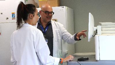 La Vall d'Hebron obre una unitat pionera per tractar l'envelliment prematur pels telòmers