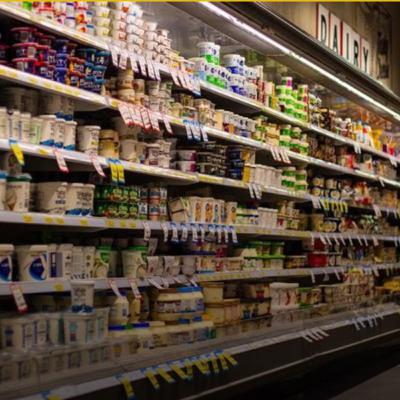 Cómo analizar ofertas e impuestos al comprar en un supermercado.