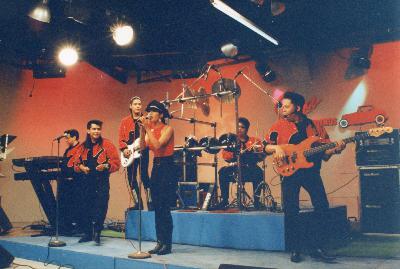 New documentary looks at Selena, the woman behind the music