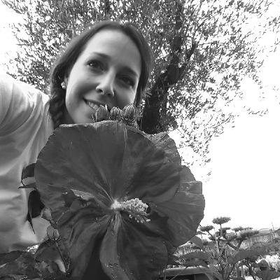 Biofilia e benessere in chiave green (Ft. Alice Viviani) I EP098 Biofilia e benessere in chiave green (Ft. Alice Viviani) I EP098