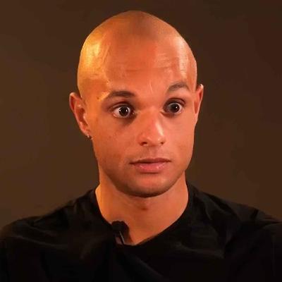 IL A RENCONTRÉ SON PÈRE AU BOUT DU MONDE