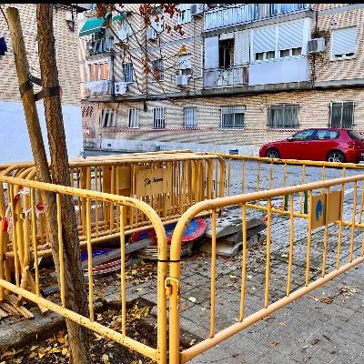La concejala de Vivienda y Servicios a la Ciudad de PInto, María Jesús Pérez, habla de las obras en once calles céntricas del municipio donde se invertirán más de 600.000 euros. La concejala de Vivienda y Servicios a la Ciudad de PInto, María Jesús Pérez, habla de las obras en once calles céntricas del municipio donde se invertirán más de 600.000 euros.