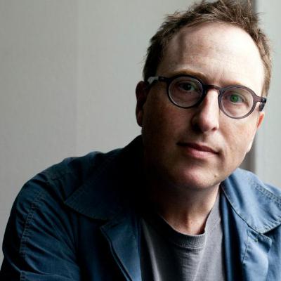 Jon Ronson joins Nadine O'Regan for My Roots Are Showing Jon Ronson joins Nadine O'Regan for My Roots Are Showing