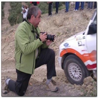 LOS RESULTADOS DE LAS ULTIMAS CARRERAS, Y TRES ENTREVISTAS CON PERSONAS VERDADERAMENTE IMPLICADAS CON EL AUTOMOVIL.