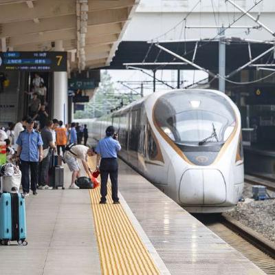 China sees over 50 billion cross-regional passenger trips in first three quarters China sees over 50 billion cross-regional passenger trips in first three quarters