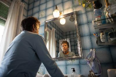 Suspendido el desahucio de Maricarmen, la vecina de 87 años a la que un fondo buitre quería expulsar