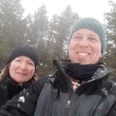 Världar i Omställning - Avsnitt 9: Christin Furu och Simon Gripenberg om omställning genom berättelser, konst och teknik
