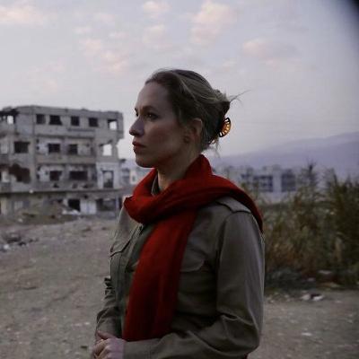 Journalist and Correspondent, Audrey MacAlpine joins Hallerin "Live" from Hostage Square in Israel