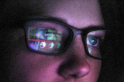 How are online tools being used to resist fascism across the globe?