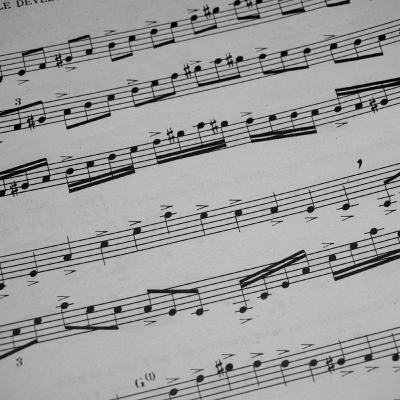 Viagem ao tempo: concertos para violinos de autores de diferentes épocas