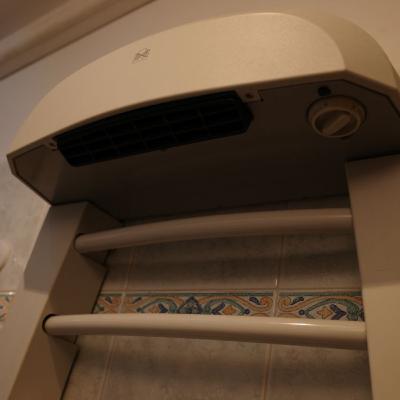Winter Warmth - Fan Heater (Stereo White Noise)