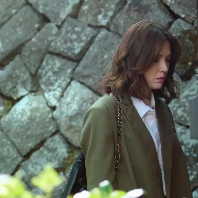 E33 《不够善良的我们》Rebbeca人物分析,她与真实世界的遥远距离 E33 《不够善良的我们》Rebbeca人物分析,她与真实世界的遥远距离