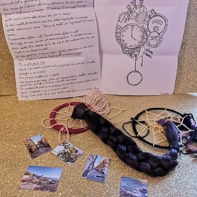 08. Donare amore, affetto e ciuffi 08. Donare amore, affetto e ciuffi