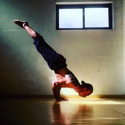 Power Flow Vinyasa with Eddy Toyonaga #79